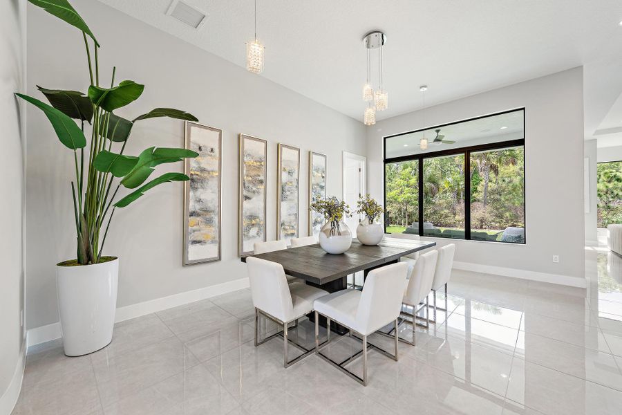 Dining​​‌​​​​‌​​‌‌​​​‌​‌​​​​‌‌​‌​​​​‌​​‌​​​​‌​ Area