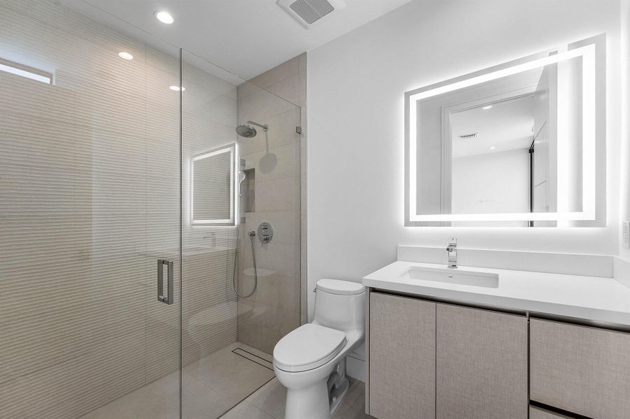 Furnished interior view inside a new home in , Boca Raton (Image 13).