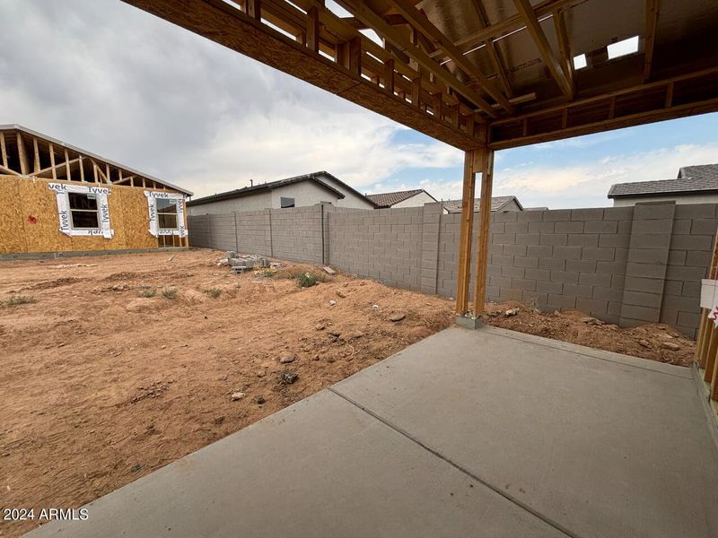 05 Covered Patio