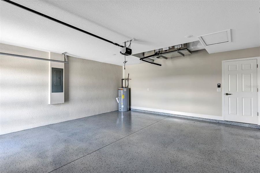 Spacious, unfurnished interior of a new home in , Dunnellon (Image 24). Spacious, unfurnished interior of a new home in , Dunnellon (Image 24).