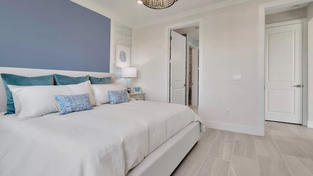 Furnished interior view inside a new home in Lagoon Residences at Epperson, Wesley Chapel (Image 14).