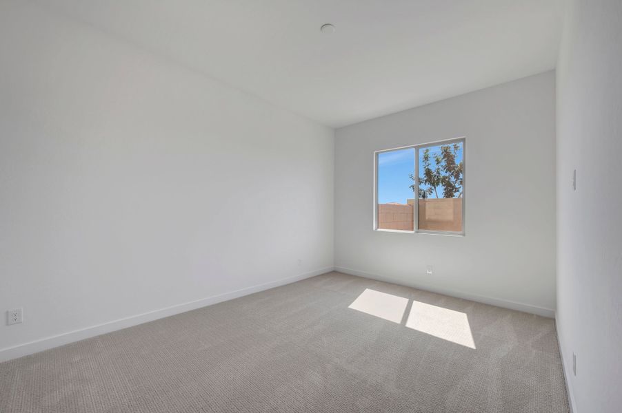Spacious, unfurnished interior of a new home in Soleo, San Tan Valley (Image 41).