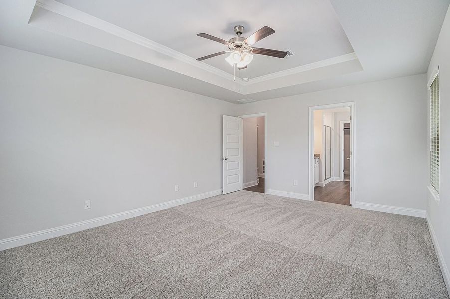 Spacious, unfurnished interior of a new home in Bayou Bend Estates, Dickinson (Image 15). Spacious, unfurnished interior of a new home in Bayou Bend Estates, Dickinson (Image 15).