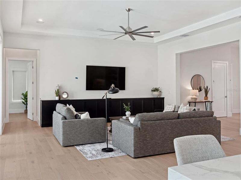Furnished interior view inside a new home in Lake Sheen Sound, Orlando (Image 24).