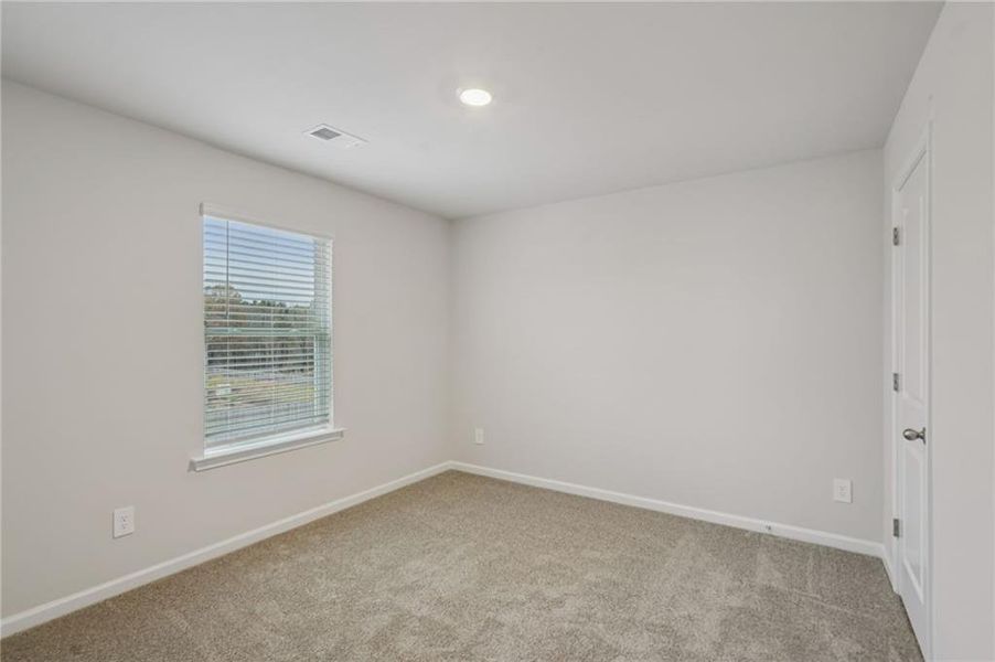 Spacious, unfurnished interior of a new home in Avalon - Reserve Series, Conyers (Image 26). Spacious, unfurnished interior of a new home in Avalon - Reserve Series, Conyers (Image 26).