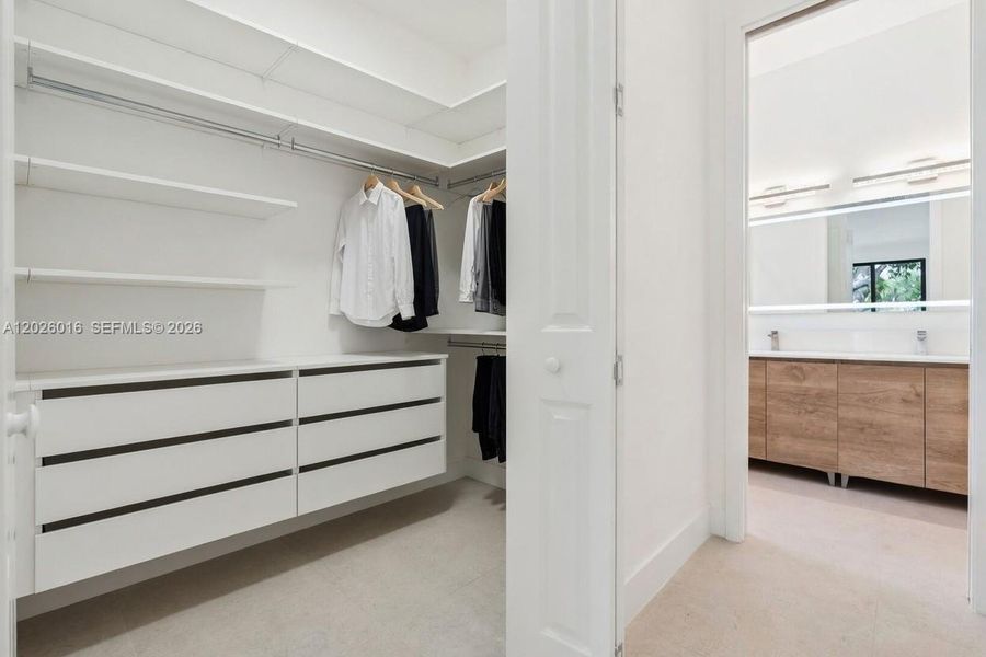 Photos shown are of a completed unit with the same layout and styling; the available unit is currently under construction and may vary. *Virtually Staged Photos shown are of a completed unit with the same layout and styling; the available unit is currently under construction and may vary. *Virtually Staged