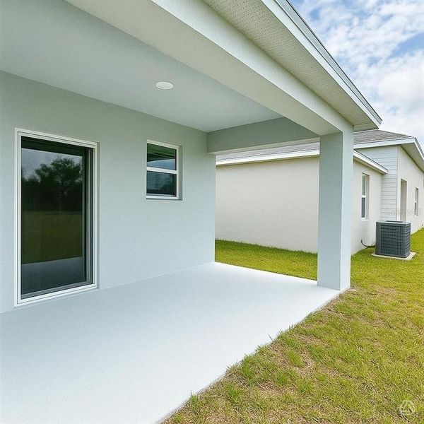 Exterior details and patio area of a home in Broadleaf, Parrish (Image 3).