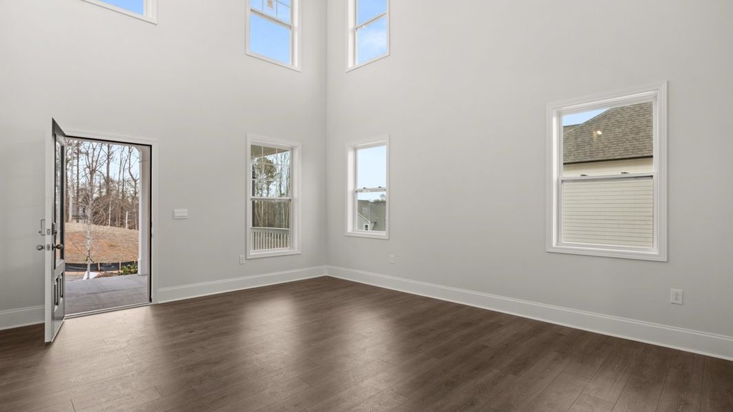 Representative unfurnished interior of a home built from the Westerly by D.R. Horton in Thalley Creek Estates, Cumming (Image 14).