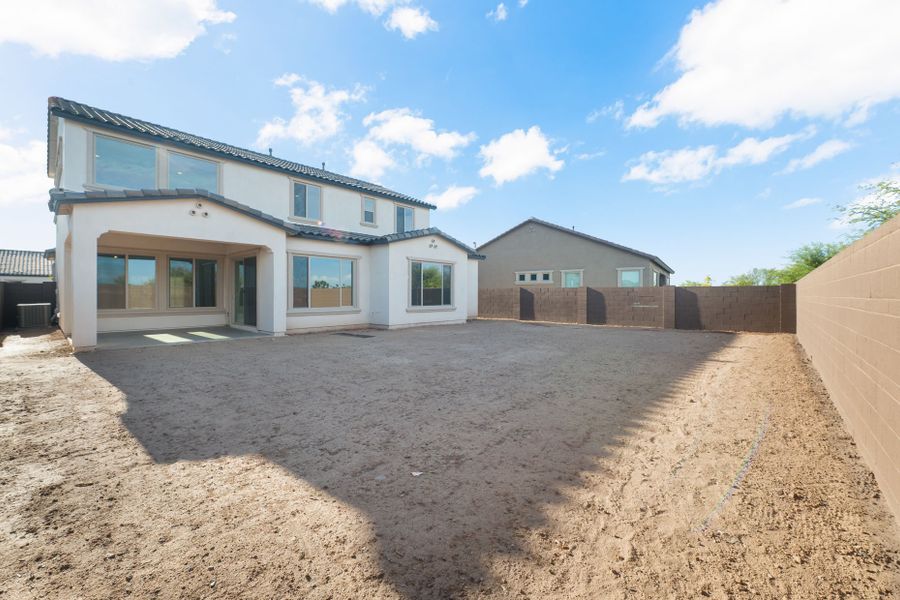 Exterior details and patio area of a home in Legado West, Queen Creek (Image 3).