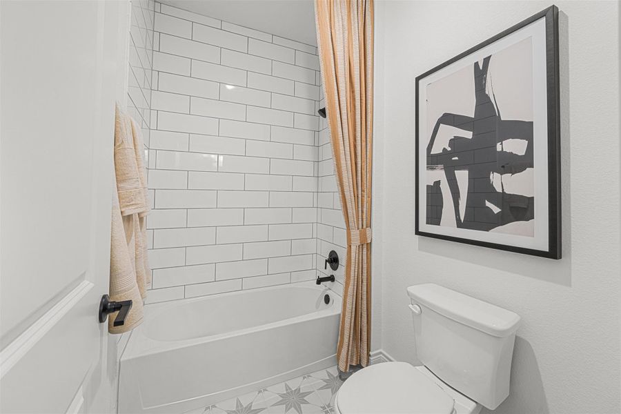 Furnished interior view inside a new home in Barksdale, Leander (Image 17).