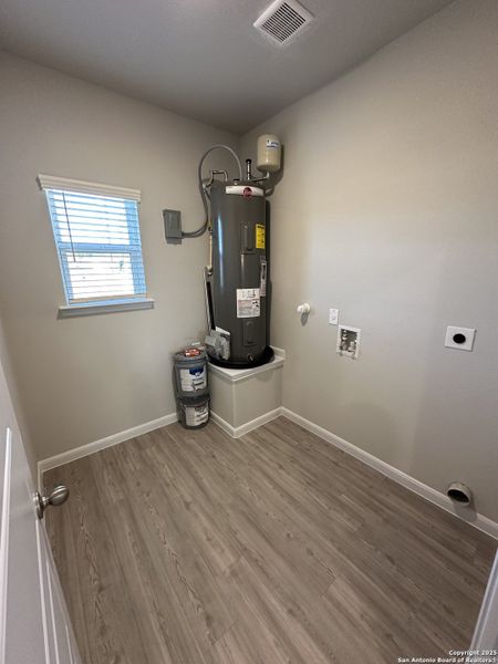 Image 29 of a home in . Image 29 of a home in .