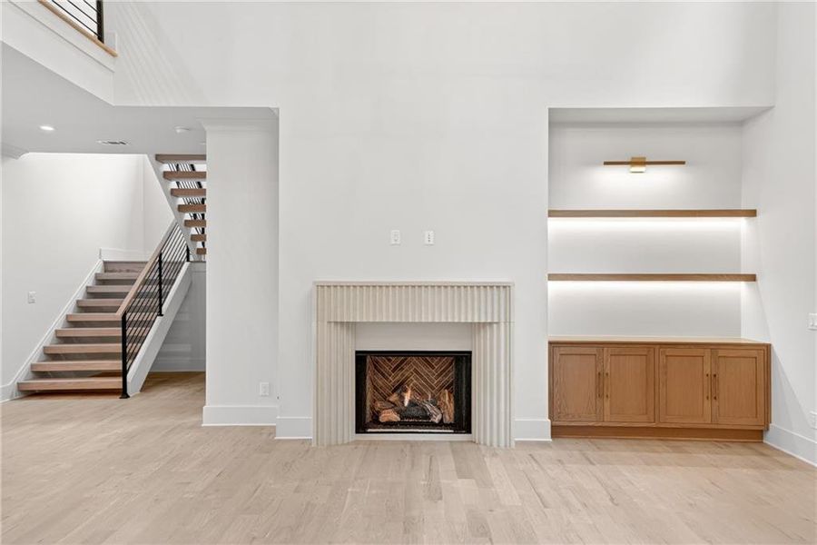 Spacious, unfurnished interior of a new home in , Alpharetta (Image 26).