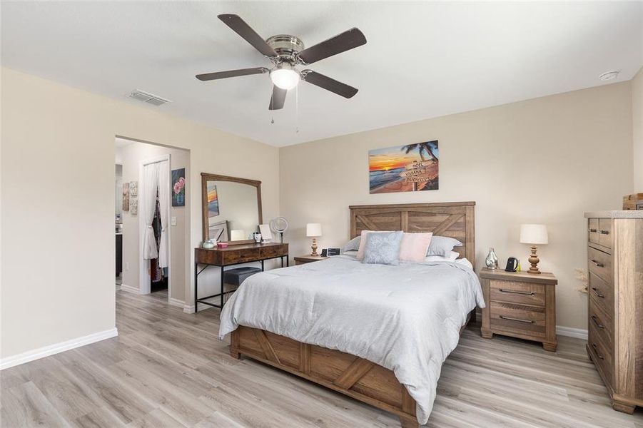 Furnished interior view inside a new home in , Ocala (Image 17).