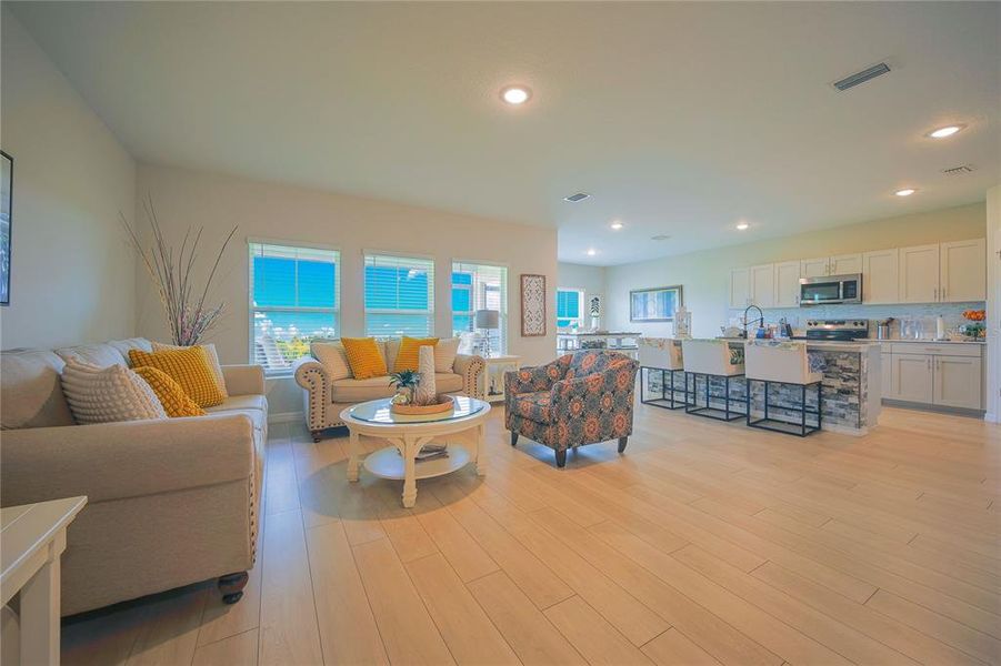 Furnished interior view inside a new home in Pasadena Point, Wesley Chapel (Image 32). Furnished interior view inside a new home in Pasadena Point, Wesley Chapel (Image 32).
