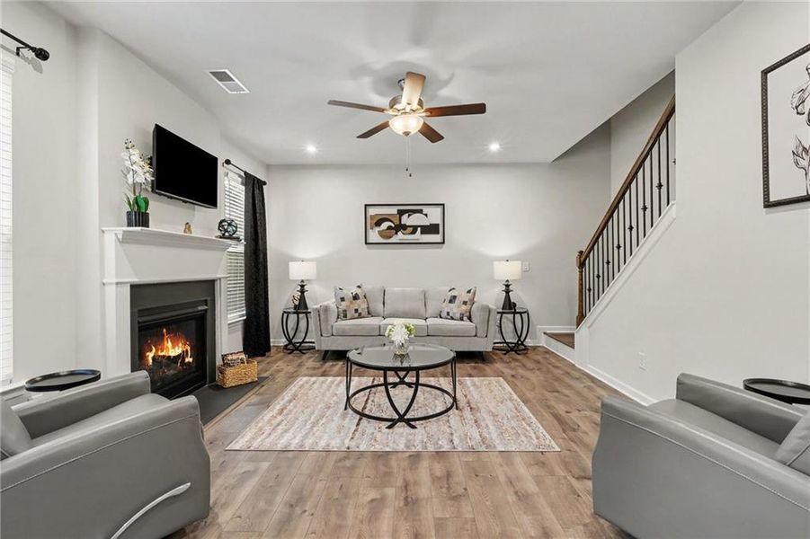 Furnished interior view inside a new home in Old Lost Mountain Estates, Powder Springs (Image 19).