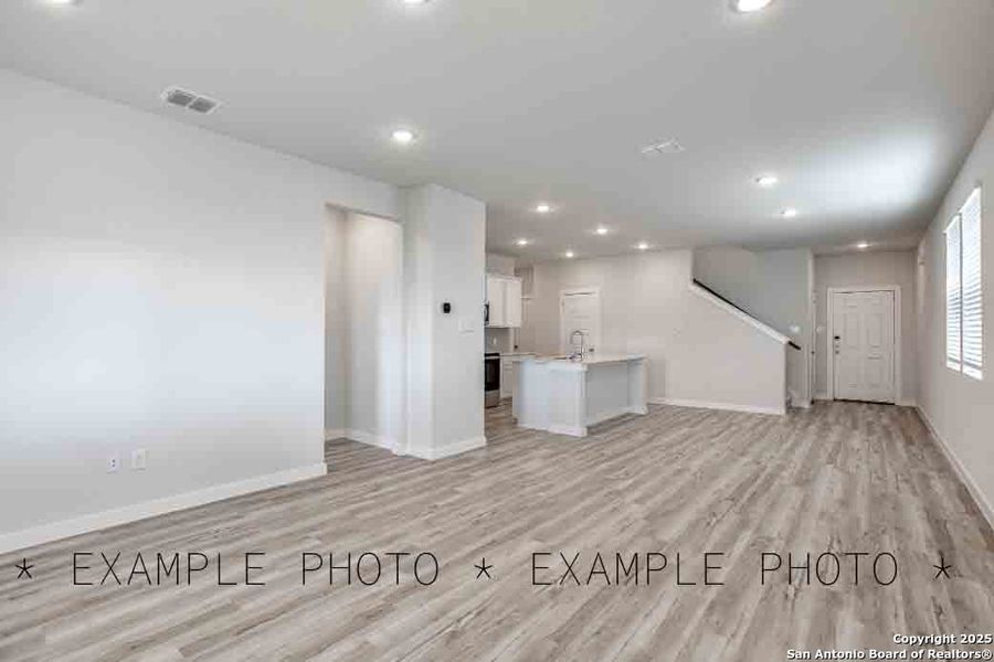 Spacious, unfurnished interior of a new home in Mesa Vista, San Antonio (Image 22). Spacious, unfurnished interior of a new home in Mesa Vista, San Antonio (Image 22).