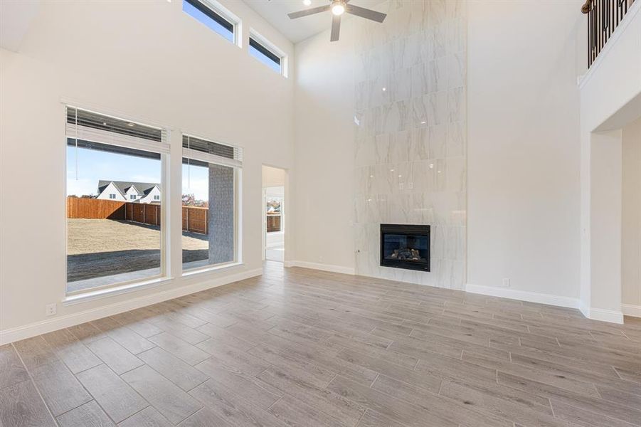 Spacious, unfurnished interior of a new home in The Lakes at Parks of Aledo, Aledo (Image 29).