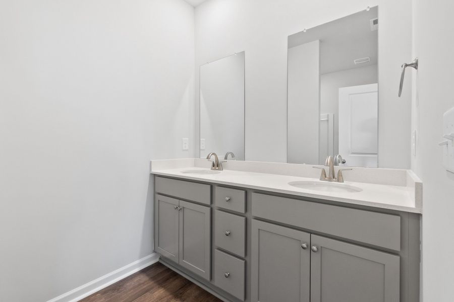 628 South Squires Run Lane, Richlands, NC.  - Slide 33