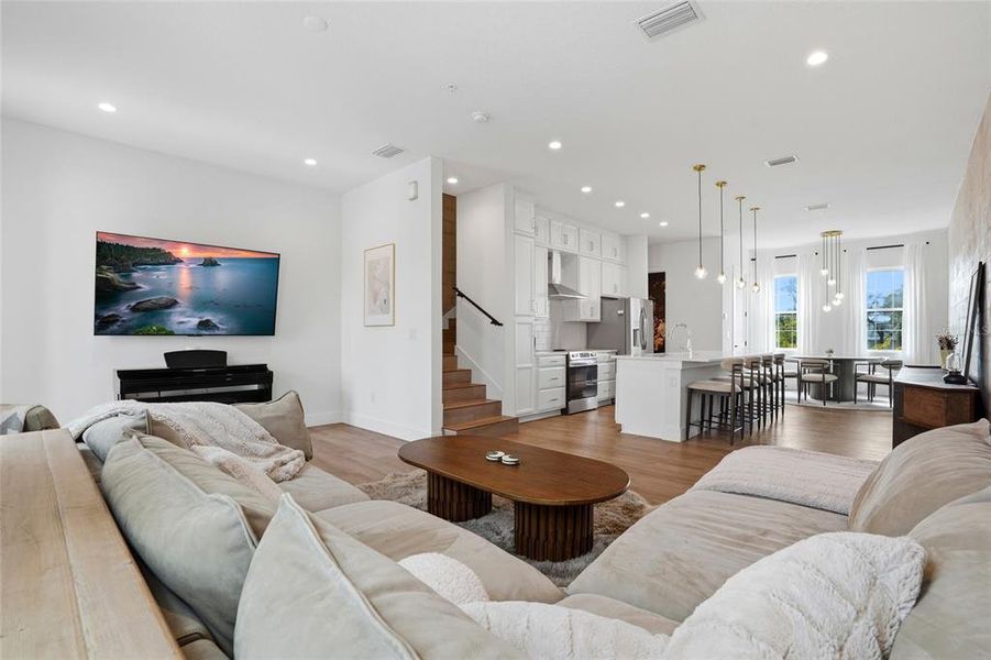 Furnished interior view inside a new home in , St. Petersburg (Image 4).