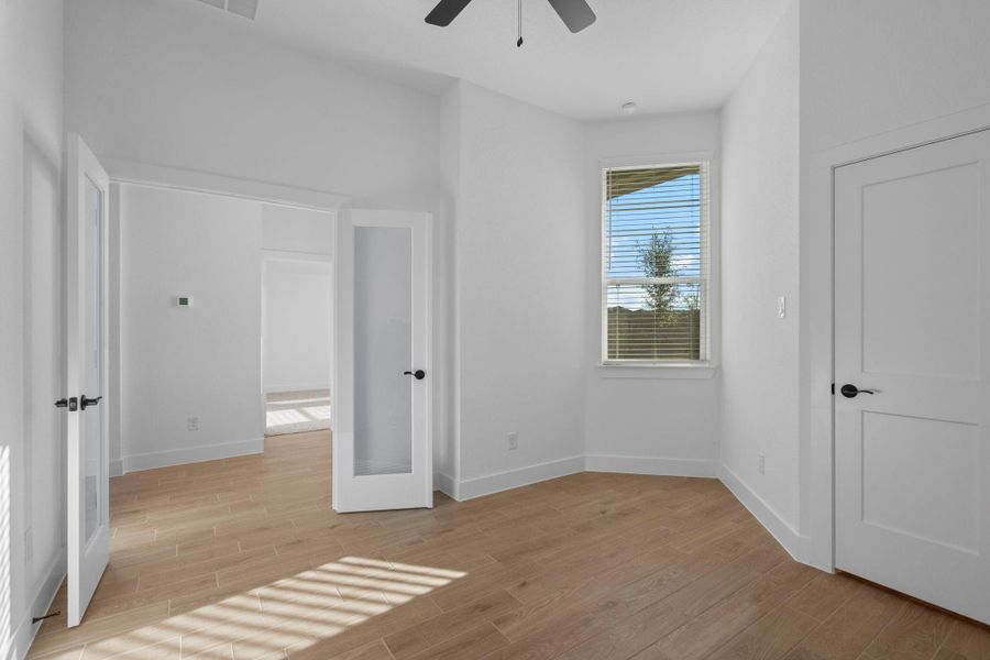 Spacious, unfurnished interior of a new home in Bridgeland, Cypress (Image 18).