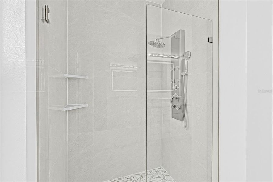 Close-up of interior finishes inside a home in , Lehigh Acres (Image 14). Close-up of interior finishes inside a home in , Lehigh Acres (Image 14).