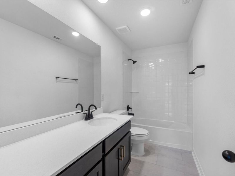 Furnished interior view inside a new home in Emory Glen, Magnolia (Image 7).