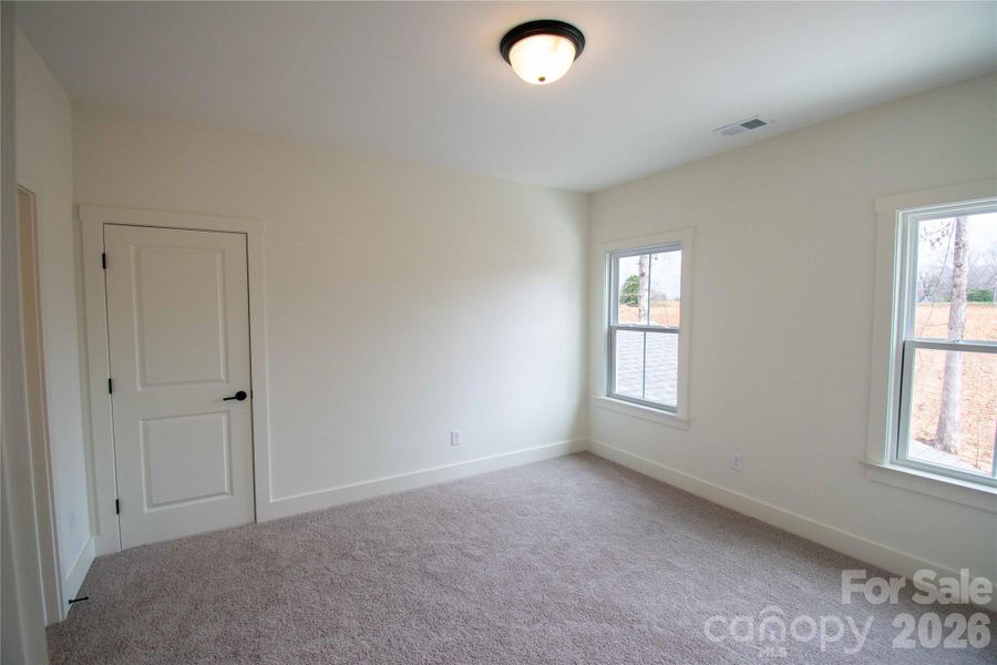 Spacious, unfurnished interior of a new home in , Hickory (Image 27).