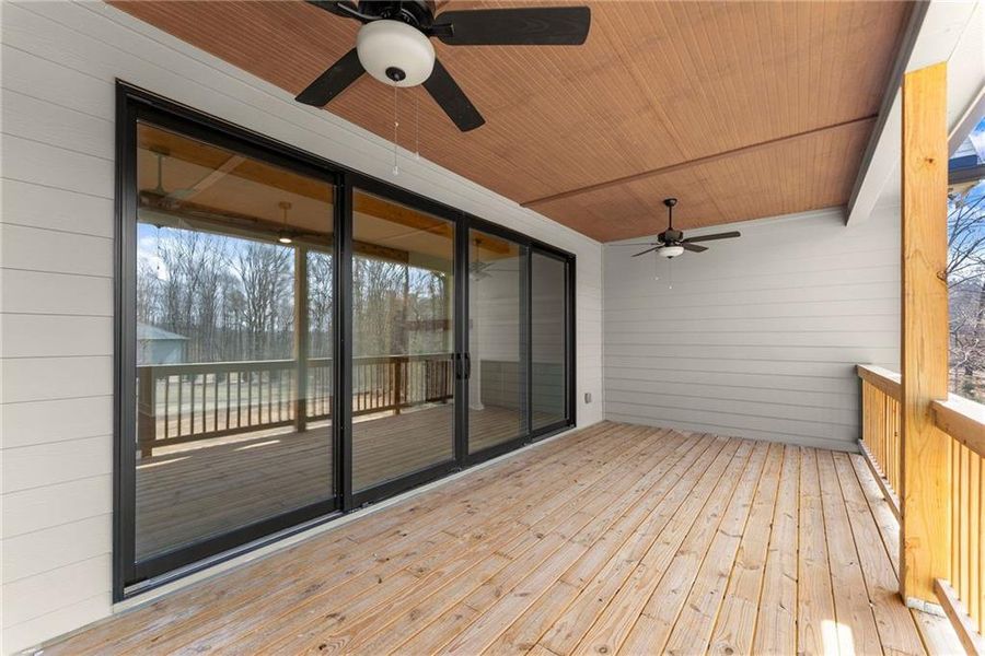 Exterior details and patio area of a home in , Gainesville (Image 4).