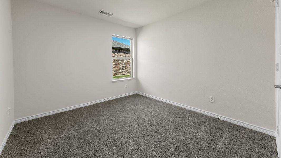 Spacious, unfurnished interior of a new home in Liberty Crossing, Royse City (Image 22).