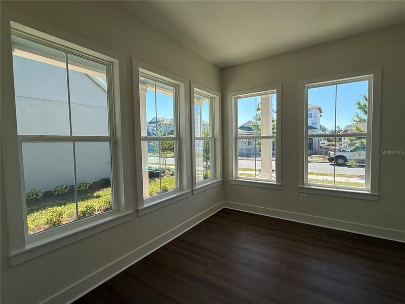 Spacious, unfurnished interior of a new home in Laureate Park, Orlando (Image 13). Spacious, unfurnished interior of a new home in Laureate Park, Orlando (Image 13).
