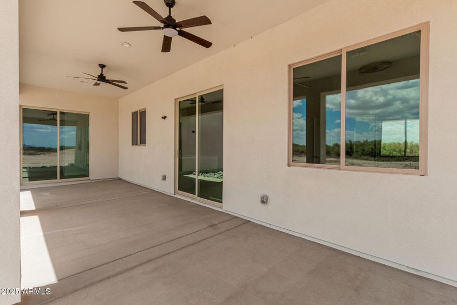 35 - Western Star 24825