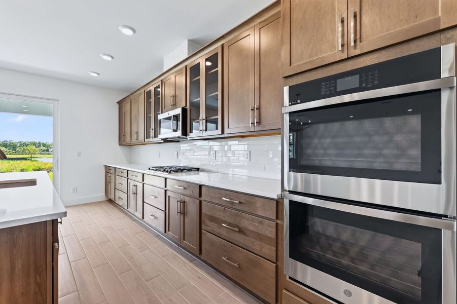 Representative furnished interior of a home built from the Jasper by William Ryan Homes in The Sanctuary – Royal Collection, Punta Gorda (Image 7).
