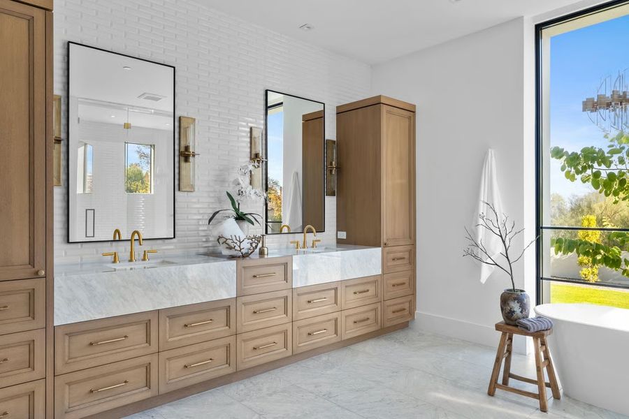 Representative furnished interior of a home built from the Hummingbird by BedBrock Developers in Bird Street Estates, Paradise Valley (Image 37). Representative furnished interior of a home built from the Hummingbird by BedBrock Developers in Bird Street Estates, Paradise Valley (Image 37).