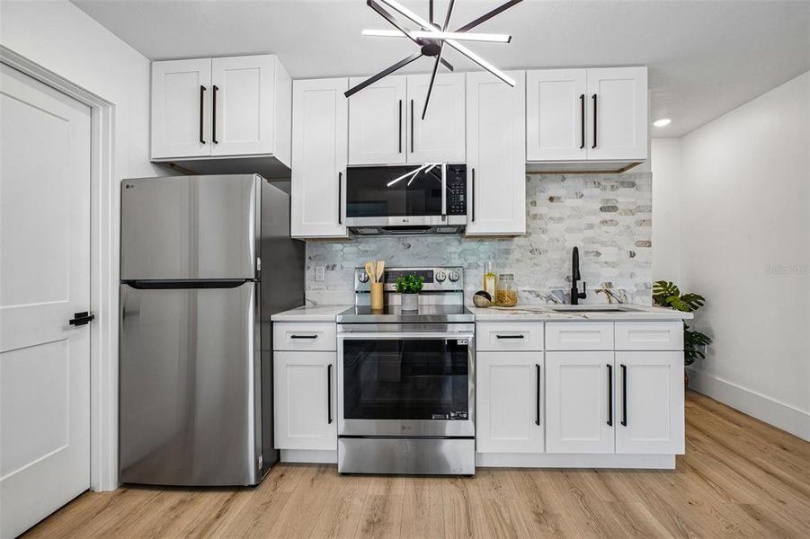 Furnished interior view inside a new home in , Tampa (Image 48).
