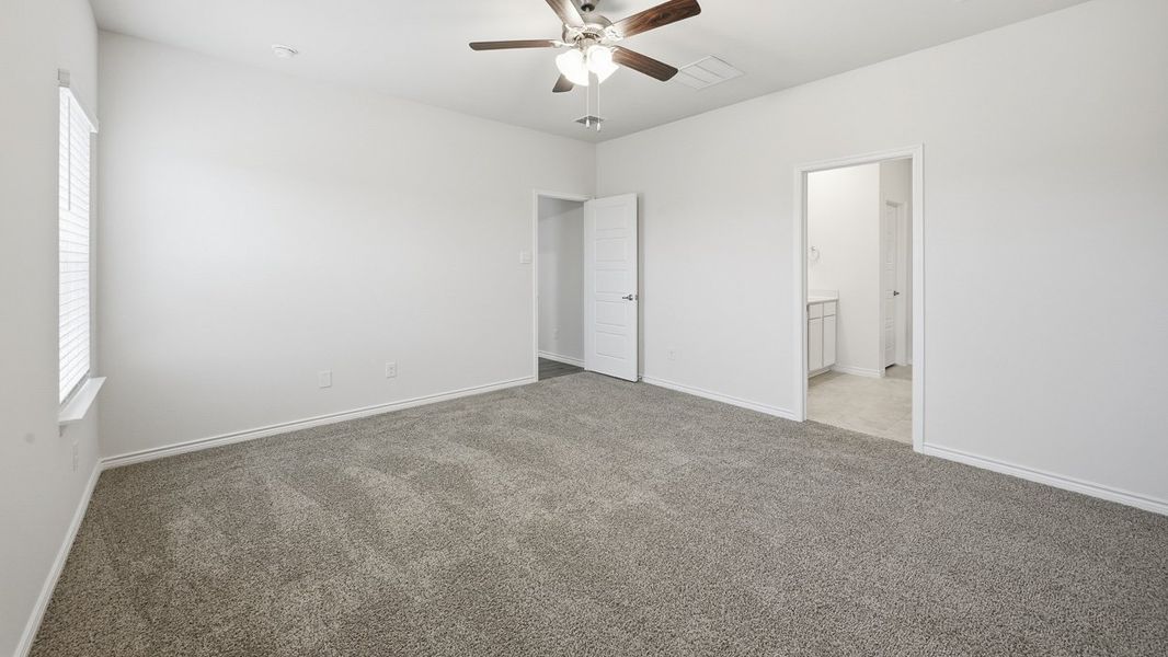 Spacious, unfurnished interior of a new home in Lilybrooke at Legacy Hills, Celina (Image 16). Spacious, unfurnished interior of a new home in Lilybrooke at Legacy Hills, Celina (Image 16).