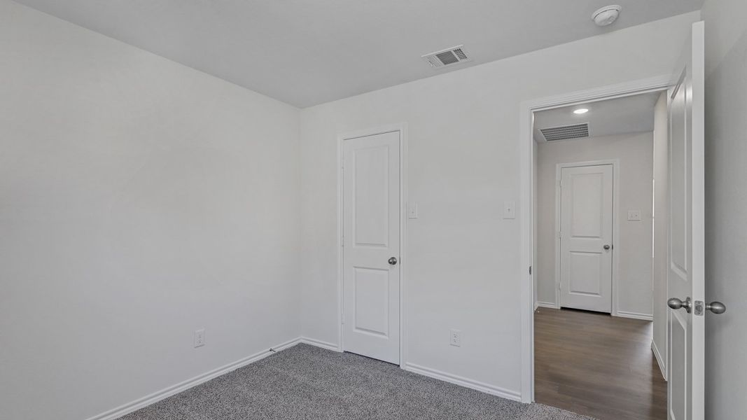 Spacious, unfurnished interior of a new home in Cartwright Ranch, Crandall (Image 26).