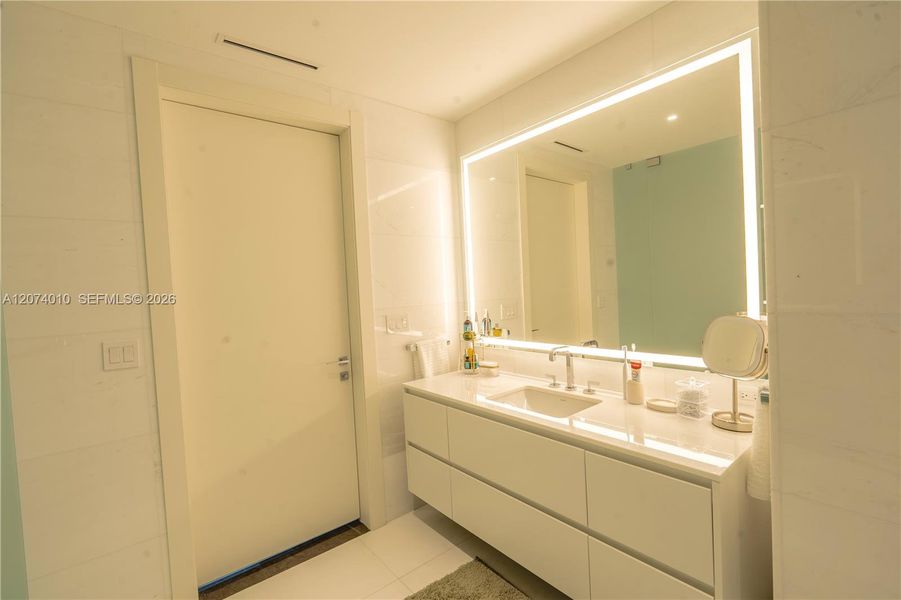 Furnished interior view inside a new home in , Miami (Image 25). Furnished interior view inside a new home in , Miami (Image 25).