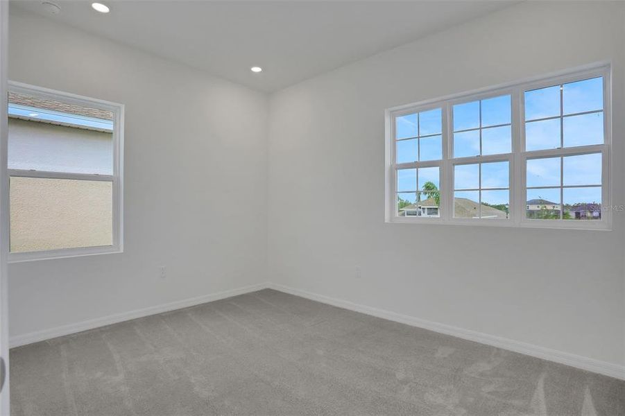 Spacious, unfurnished interior of a new home in Turnleaf, Punta Gorda (Image 8).