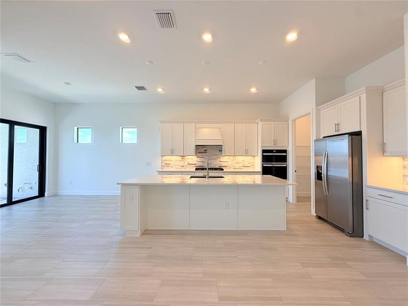 Furnished interior view inside a new home in , Lakewood Ranch (Image 8).