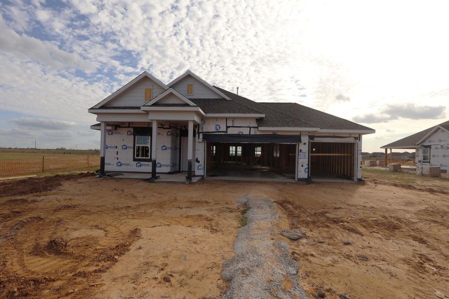 One story home with 3 beds, 2 baths, and 3 car garage