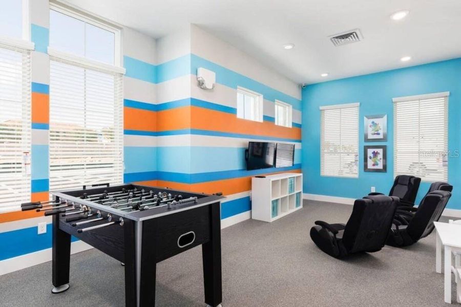 Furnished interior view inside a new home in , Kissimmee (Image 16).