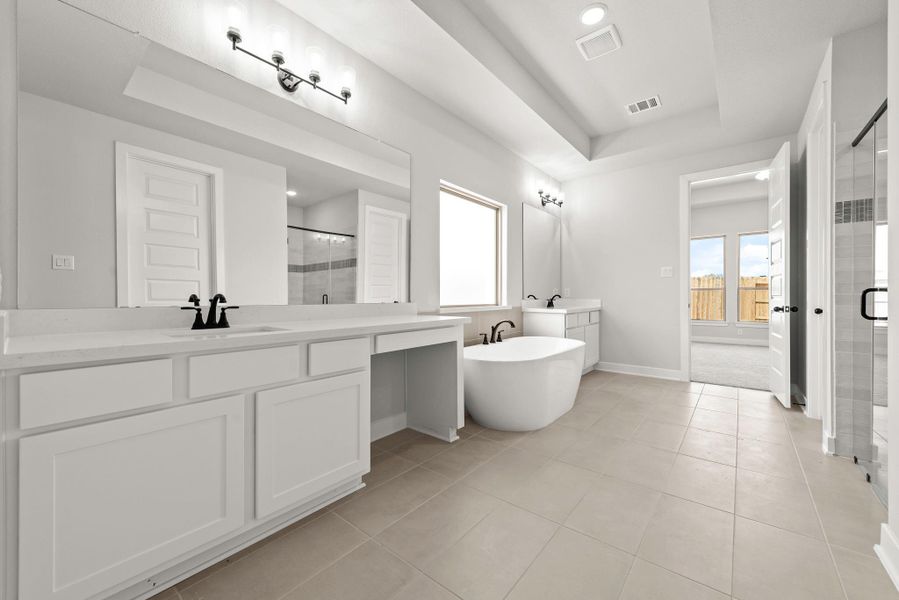 Representative image. Features, specifications, selections and colors may vary.