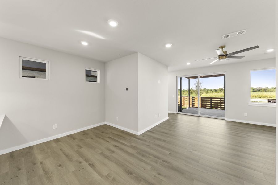 Spacious, unfurnished interior of a new home in Ten Mile Creek, Celina (Image 17). Spacious, unfurnished interior of a new home in Ten Mile Creek, Celina (Image 17).