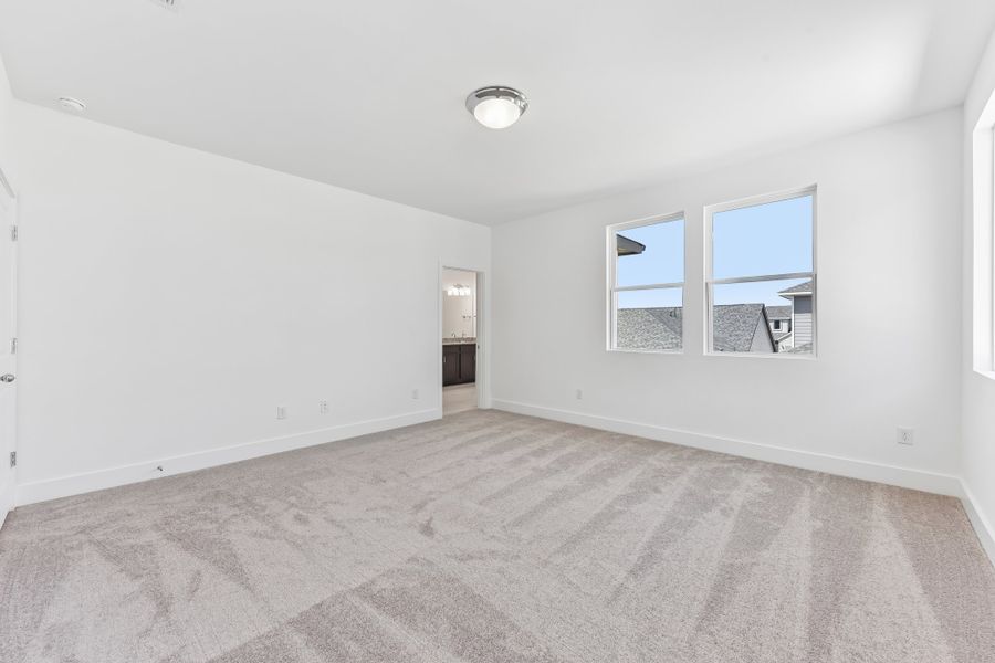 Spacious, unfurnished interior of a new home in Freedom at Anthem, Kyle (Image 17).