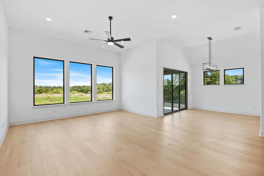 Huntley II C family room