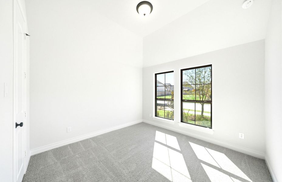 Spacious, unfurnished interior of a new home in Bridgeland 60′, Cypress (Image 17).