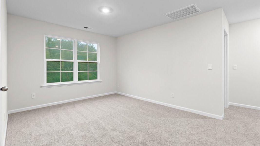 Spacious, unfurnished interior of a new home in Bryson Park, Lexington (Image 19).