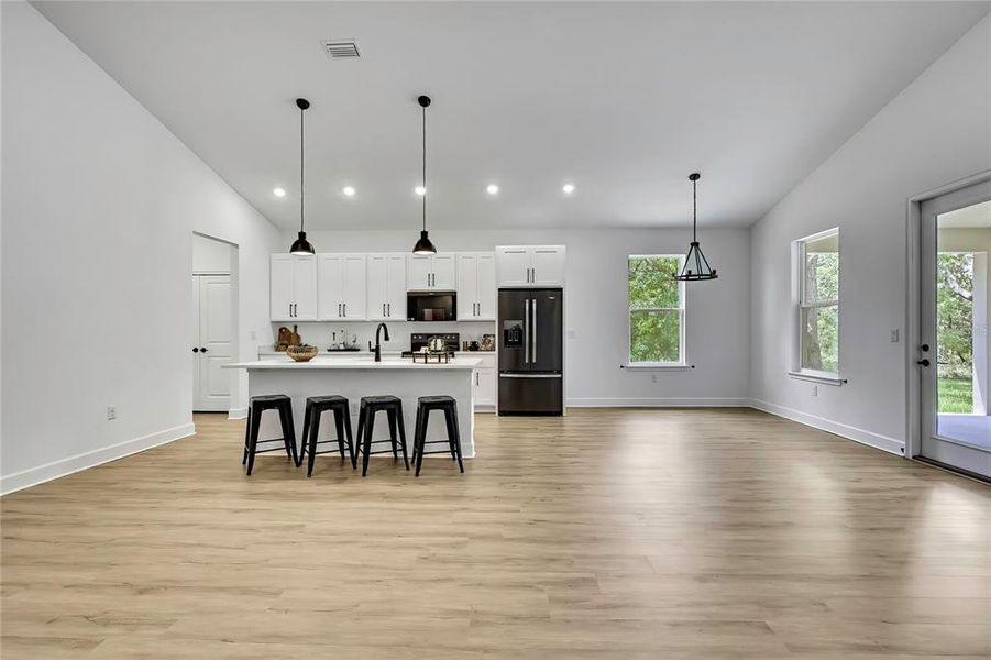 Image 60 of a home in .