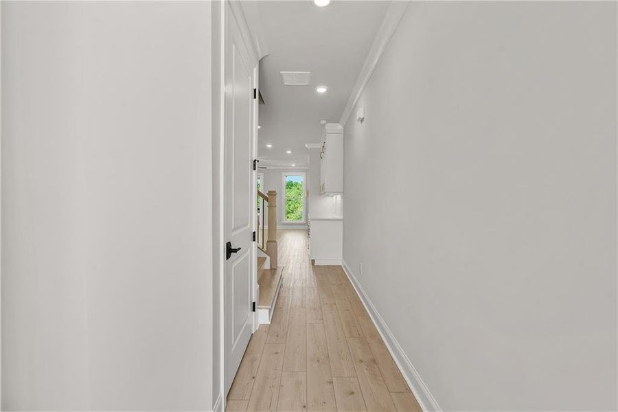 Spacious, unfurnished interior of a new home in Waterside Townhomes, Peachtree Corners (Image 24). Spacious, unfurnished interior of a new home in Waterside Townhomes, Peachtree Corners (Image 24).