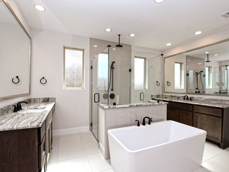 Representative furnished interior of a home built from the Emerald II by Giddens Homes in Riverstone, Georgetown (Image 10).